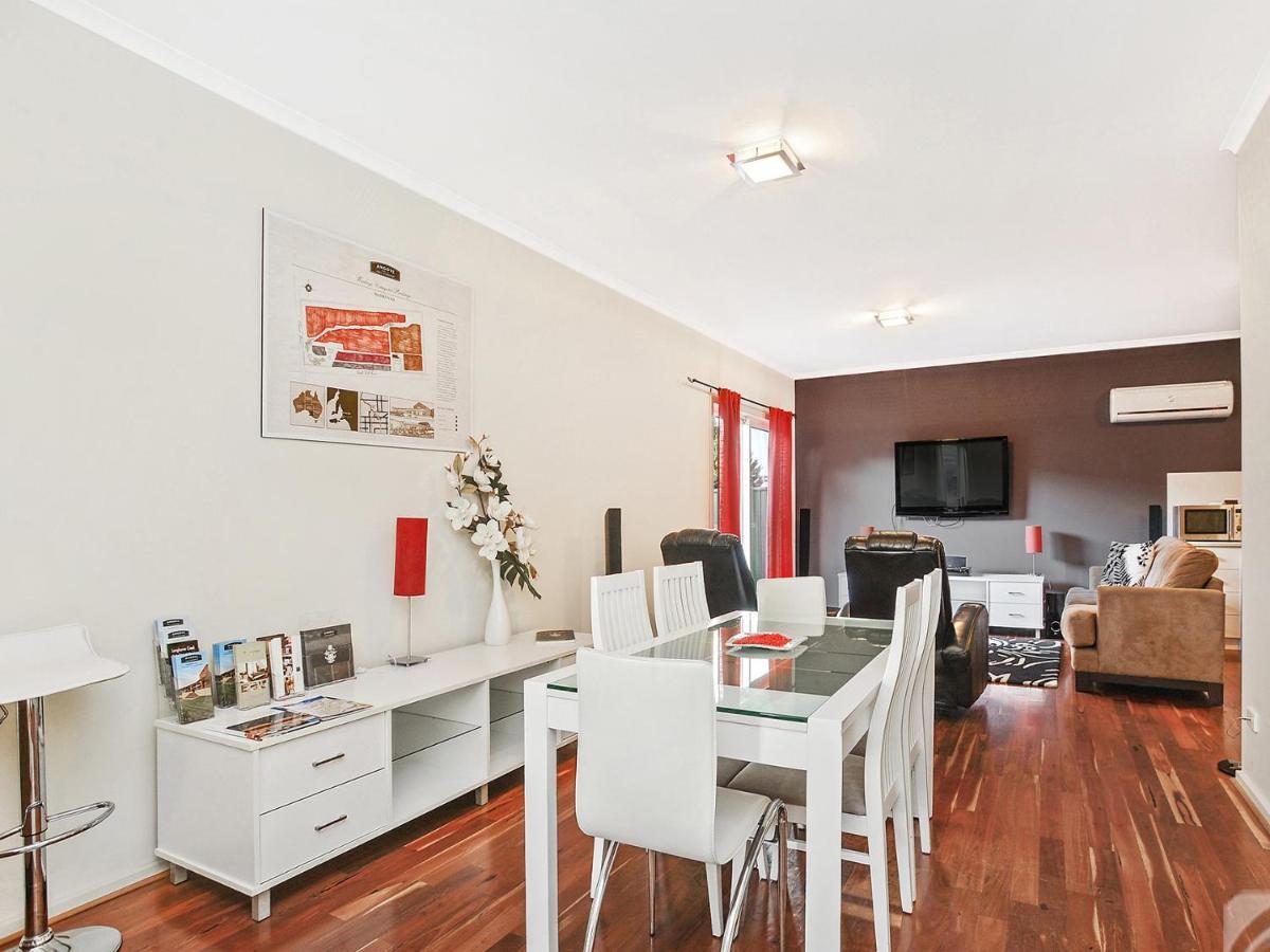Mclaren Vale Studio Apartments Екстериор снимка